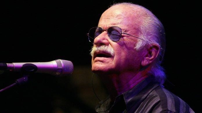 Gino Paoli e la sua “lunga storia” riprogrammata al Teatro Petruzzelli!