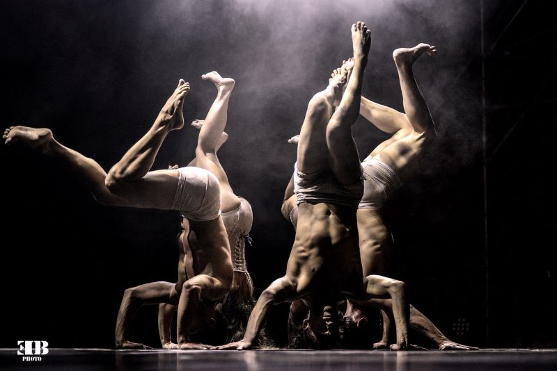 KATAKLO’ ATHLETIC DANCE THEATRE – “Back to Dance”