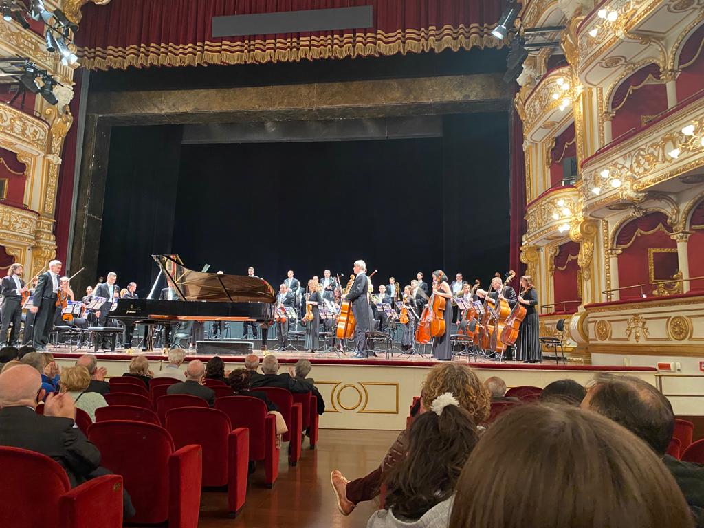 L’omaggio della Camerata musicale barese alla Scuola Imbriani