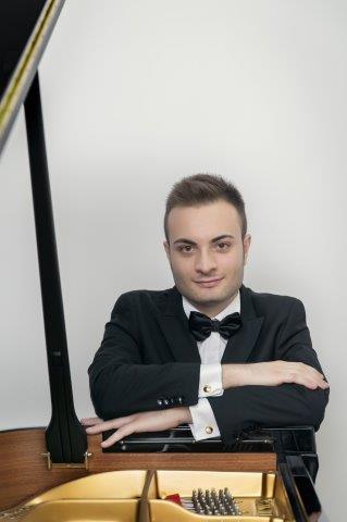 PIANISTA LEONARDO COLAFELICE