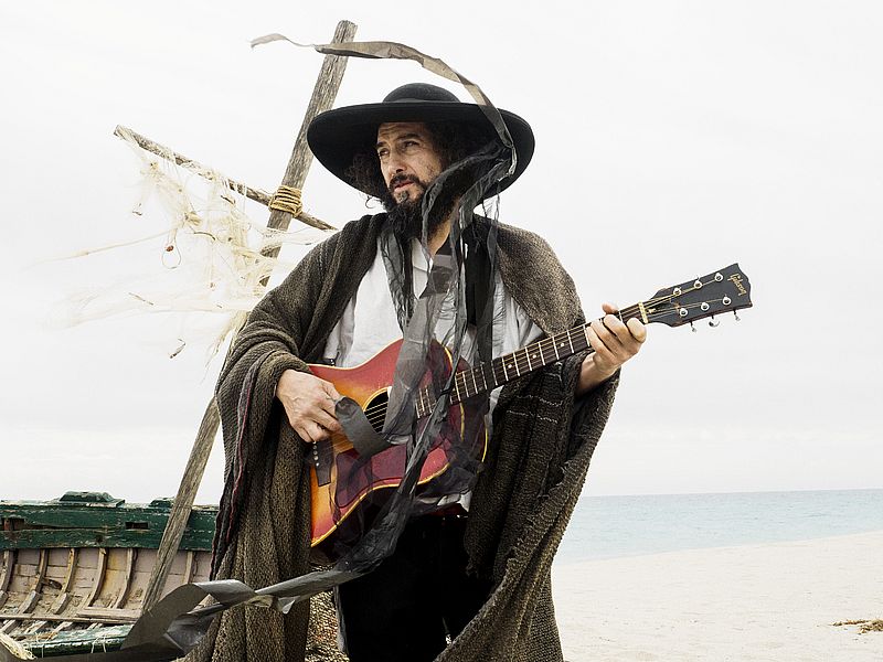 Vinicio Capossela per il secondo evento straordinario della 78a Stagione!