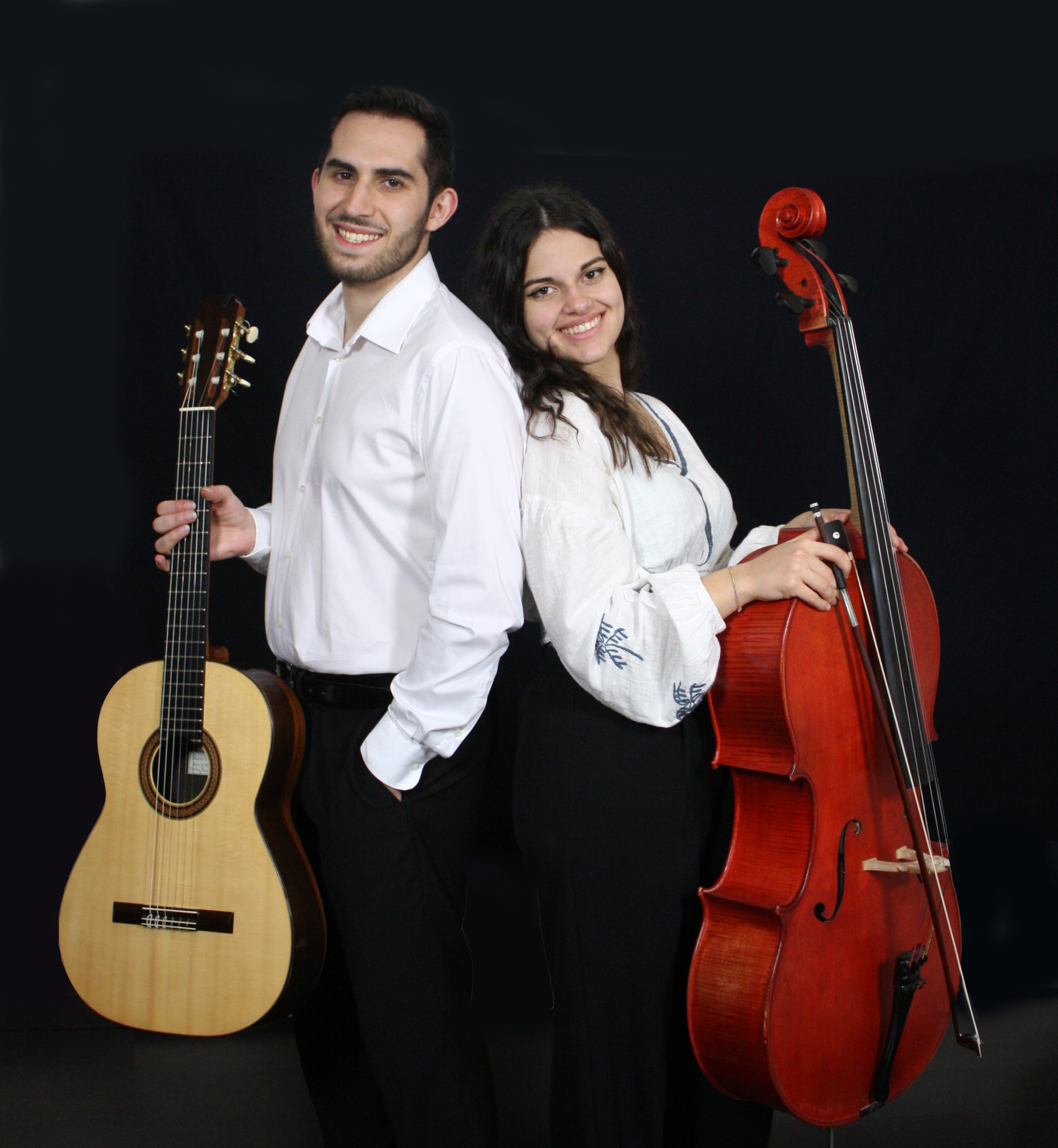 “Duo Aquarelle” Cosmaola Nitti, violoncellista e Francesco Pellegrini, chitarrista